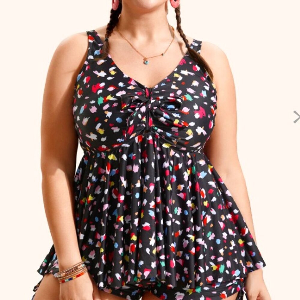 Allover Print V Neck Gathered Swim Top XL us size 14